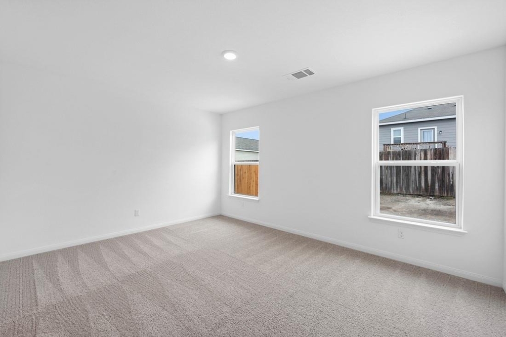 100 Captain Dooley Ln - Photo 2