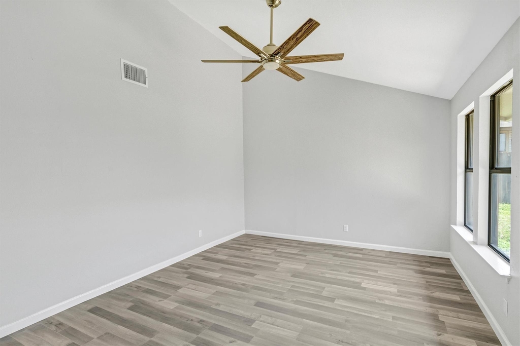 505 Old West Dr - Photo 12