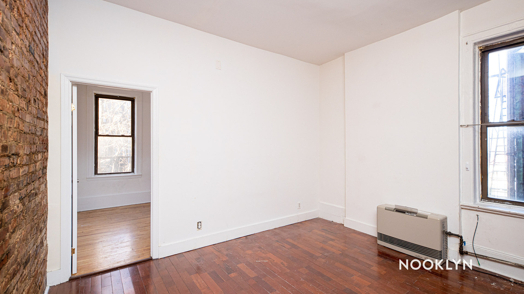 57 Grove St 11221 - Photo 3