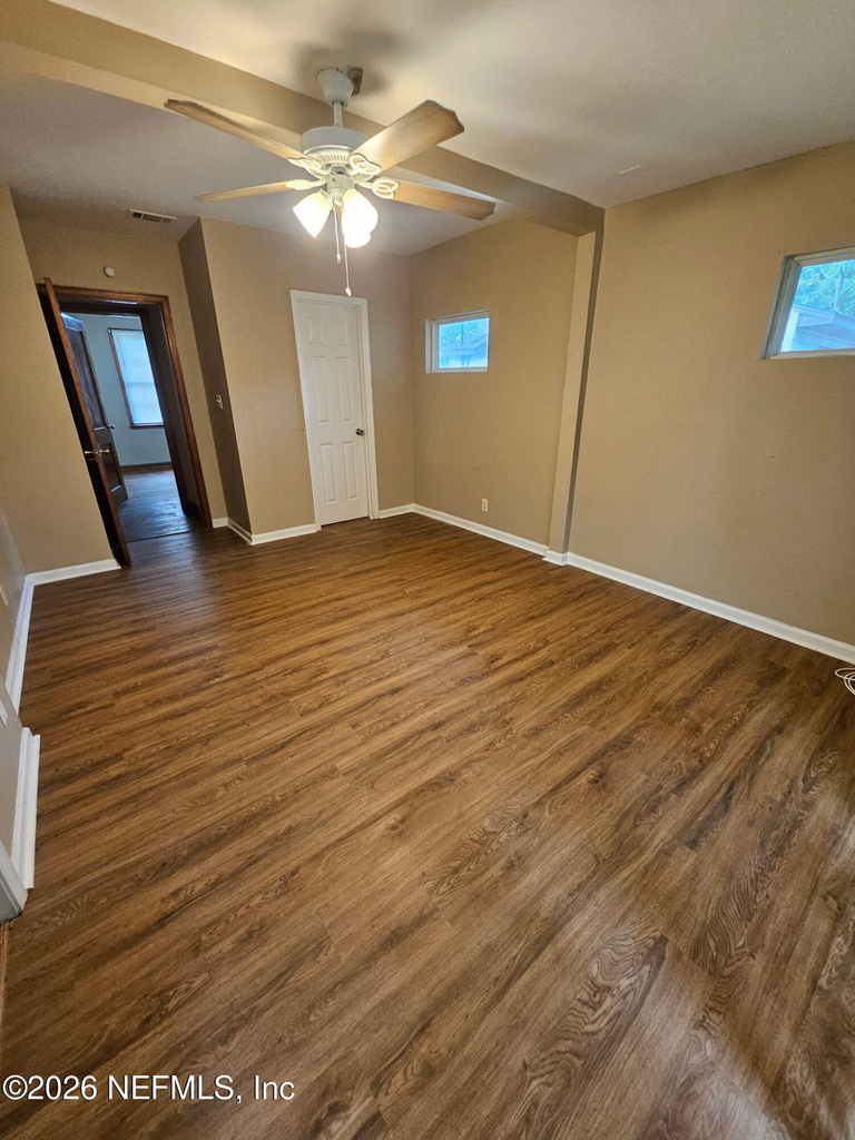 1164 Maynard Street - Photo 8