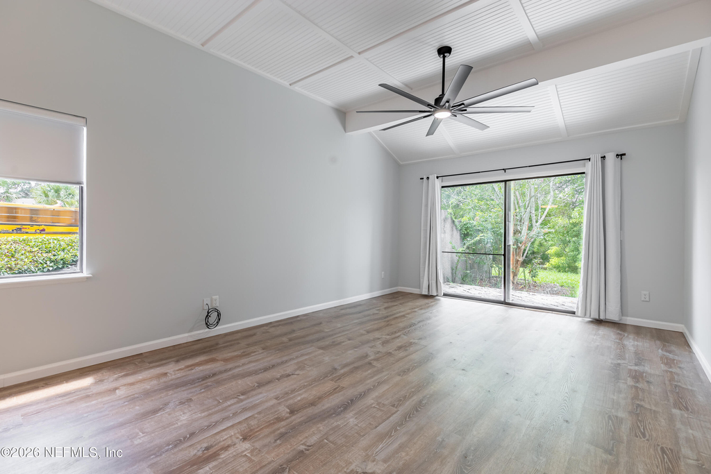 8118 Baymeadows Circle - Photo 11