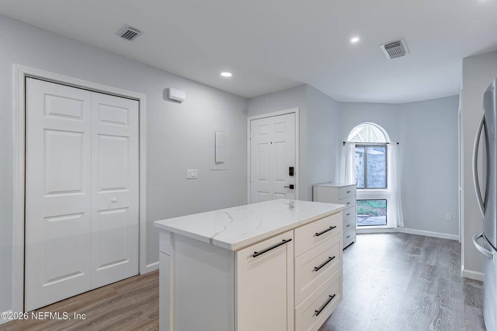 8118 Baymeadows Circle - Photo 5