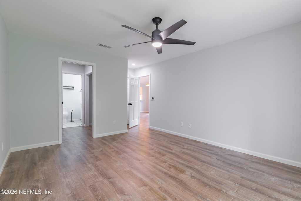 8118 Baymeadows Circle - Photo 20