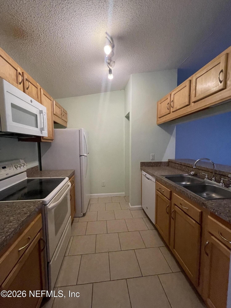 3270 Ricky Drive - Photo 14