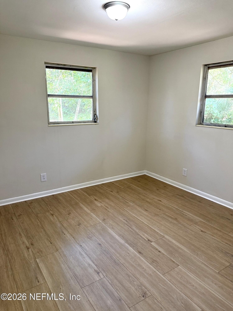 4705 Herta Road - Photo 11
