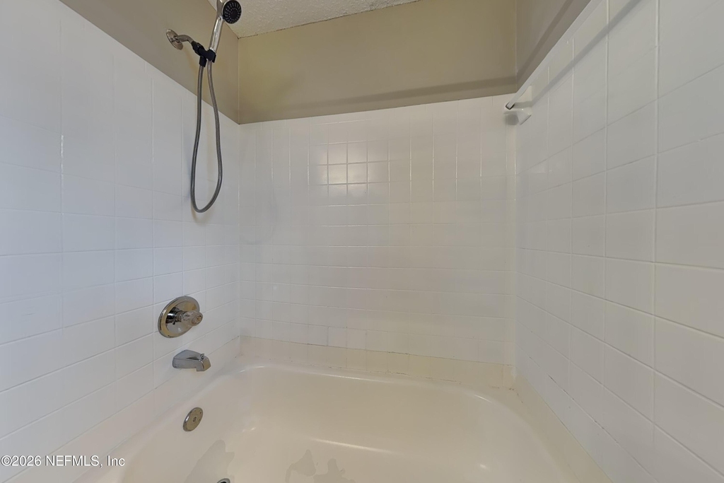 2626 Pinewood Boulevard S - Photo 19