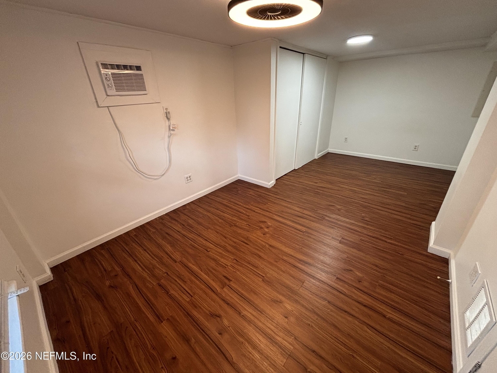 111 Cedar Street - Photo 12