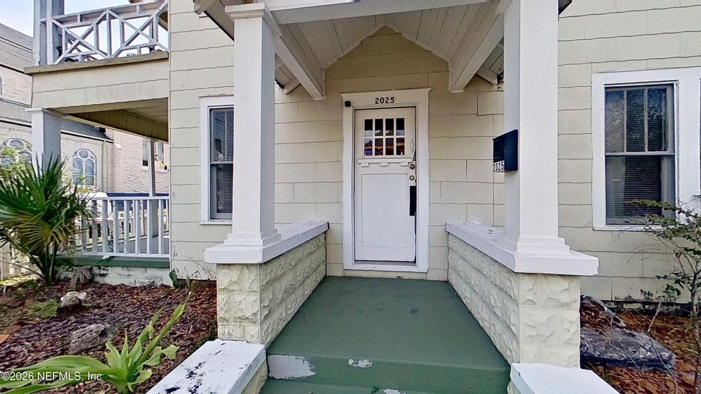 2025 N Laura Street - Photo 0