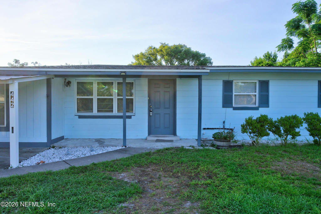 442 Ameca Avenue - Photo 3