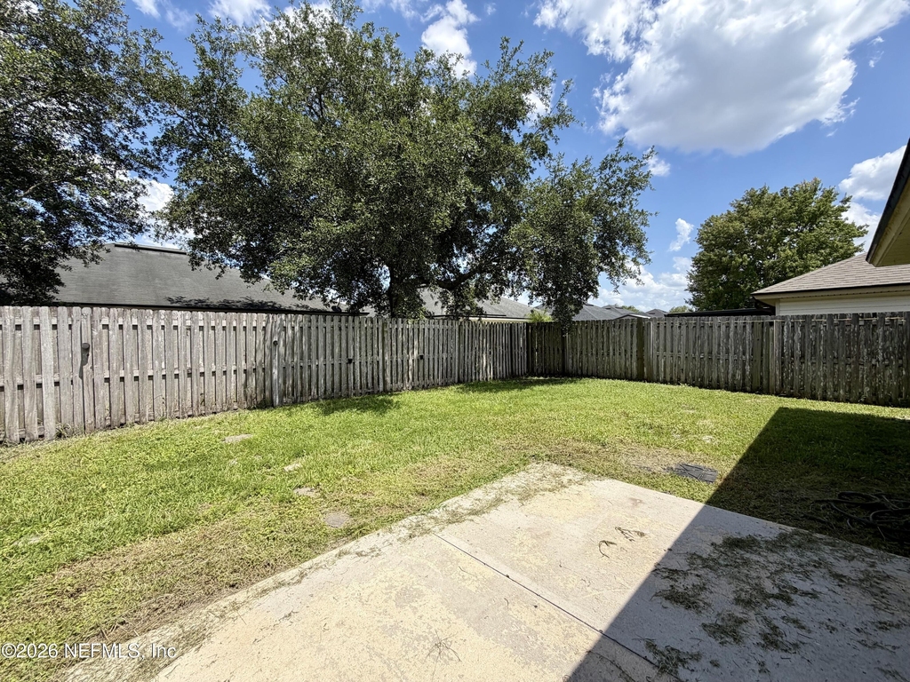 6902 Southern Oaks Drive W - Photo 18