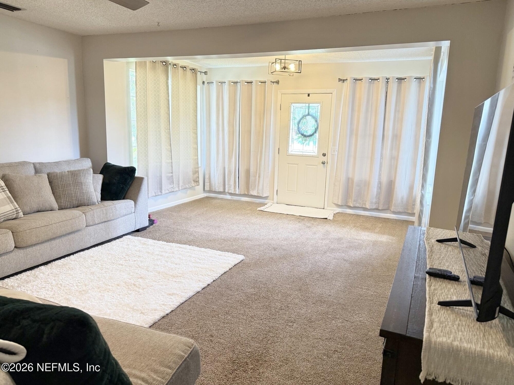 845 Sw Pecan Street - Photo 6