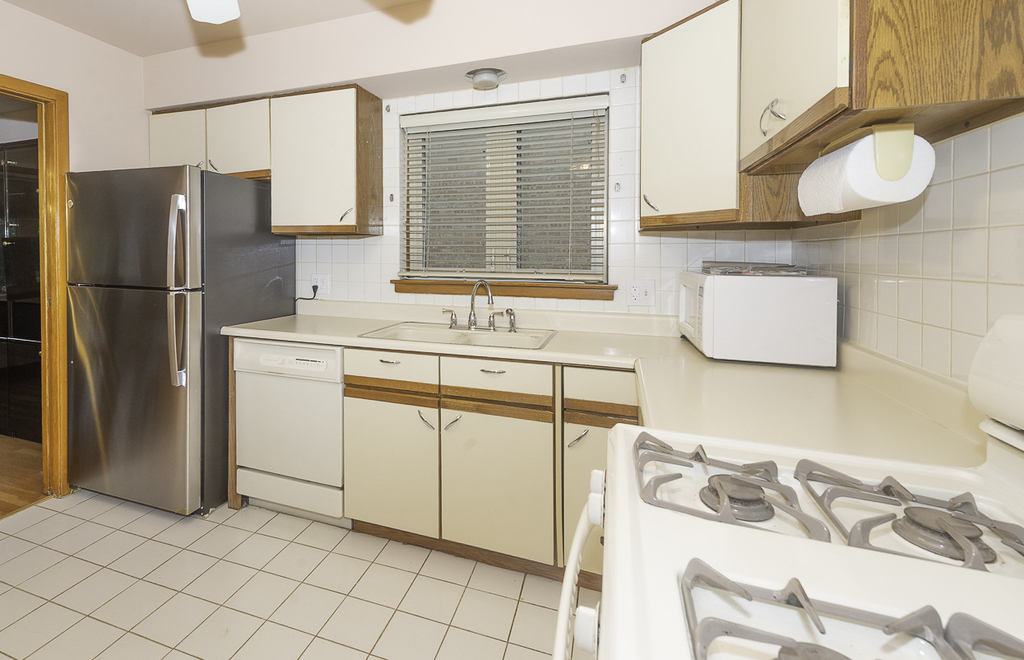 8909 N Wisner Street - Photo 13
