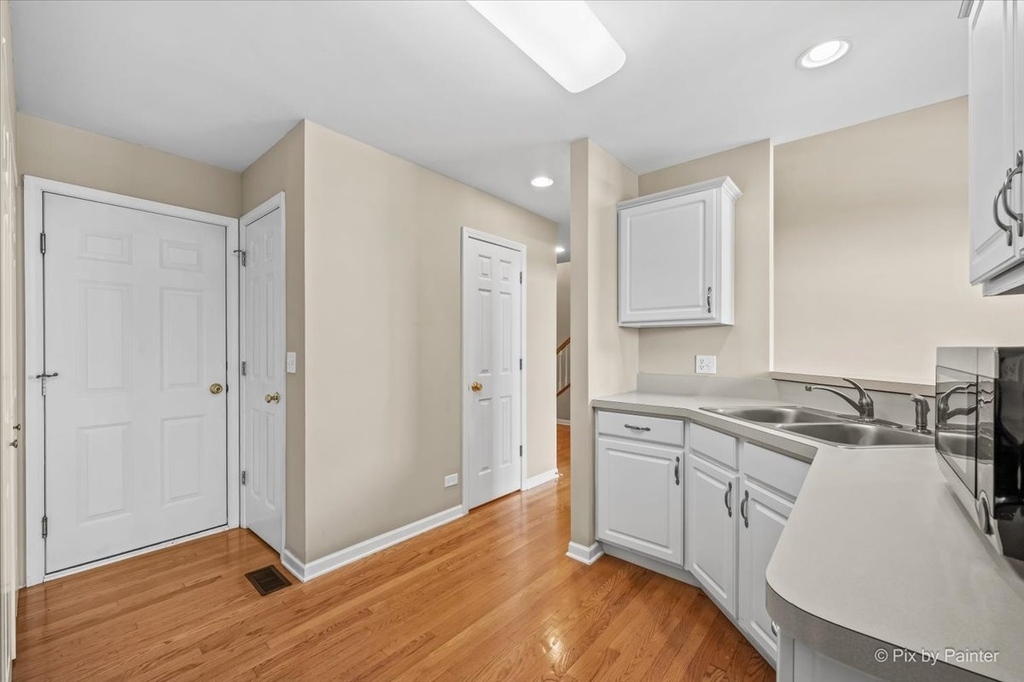 1058 E Danbury Drive - Photo 14