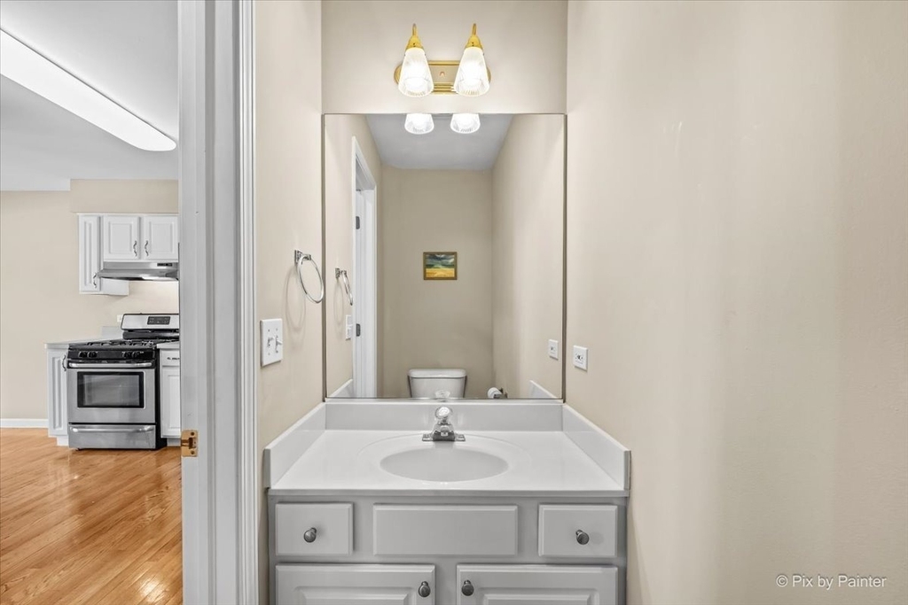 1058 E Danbury Drive - Photo 16