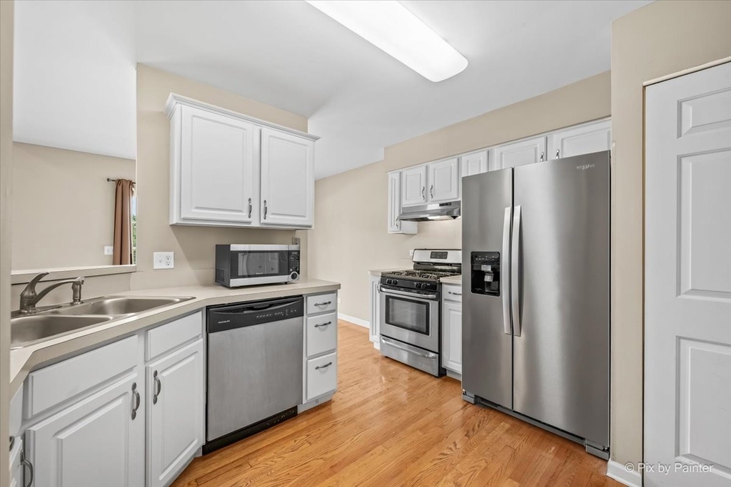 1058 E Danbury Drive - Photo 12