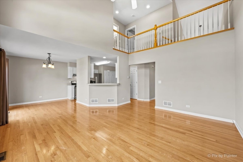1058 E Danbury Drive - Photo 6