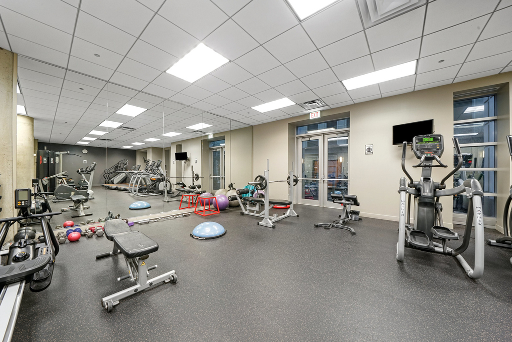 700 N Larrabee Street - Photo 10