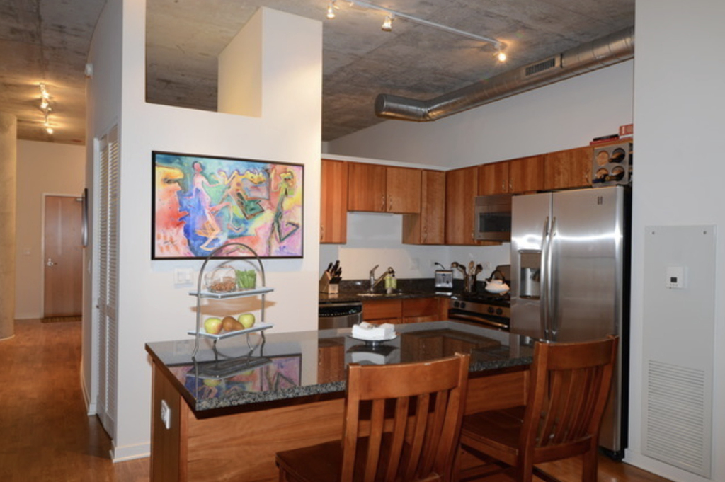 700 N Larrabee Street - Photo 3