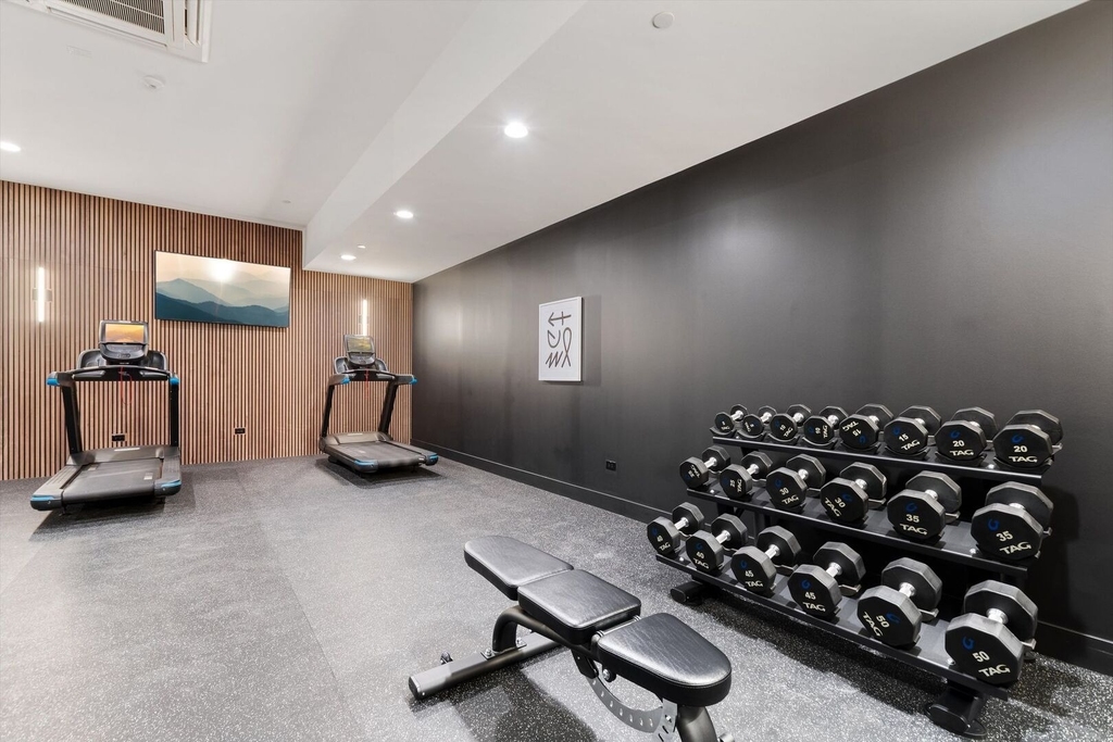3140 N Clybourn Avenue - Photo 21