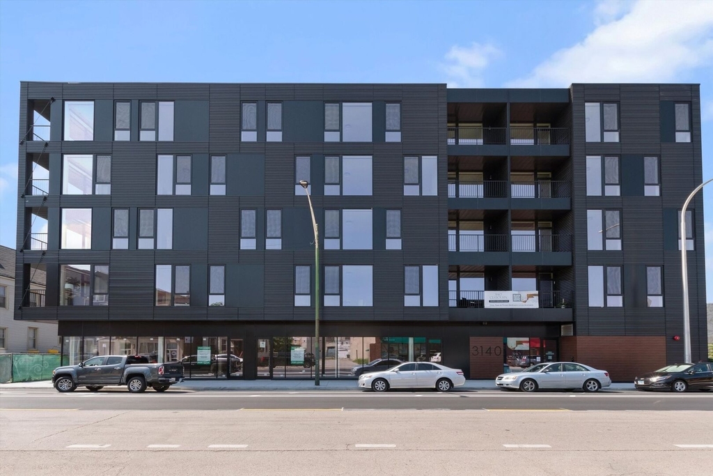 3140 N Clybourn Avenue - Photo 0
