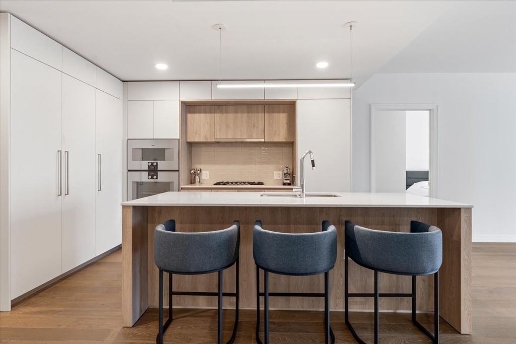211 N Harbor Drive - Photo 6