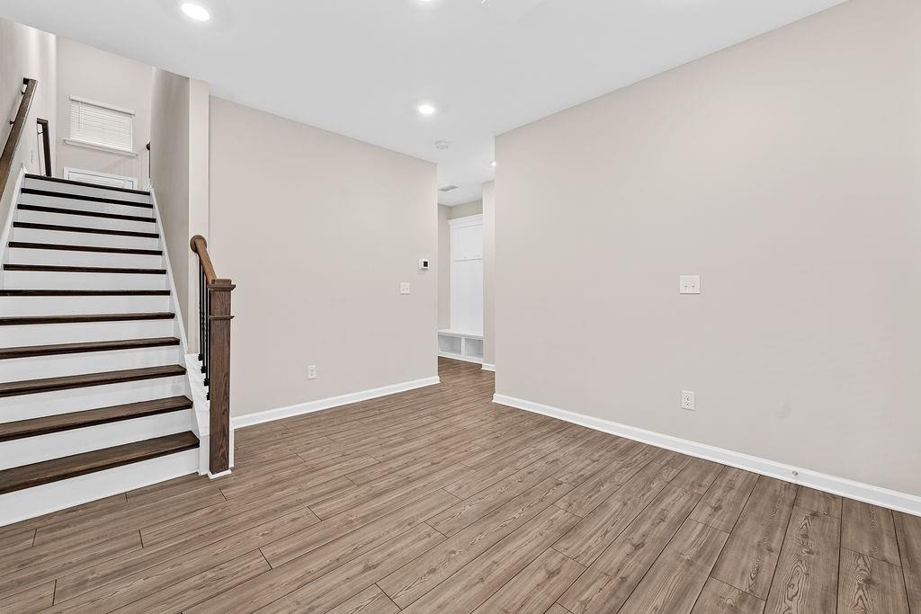 2247 Pink Hawthorn Dr - Photo 37
