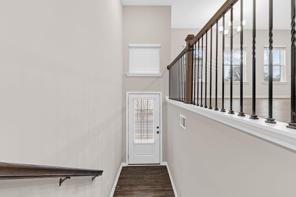 2247 Pink Hawthorn Dr - Photo 4