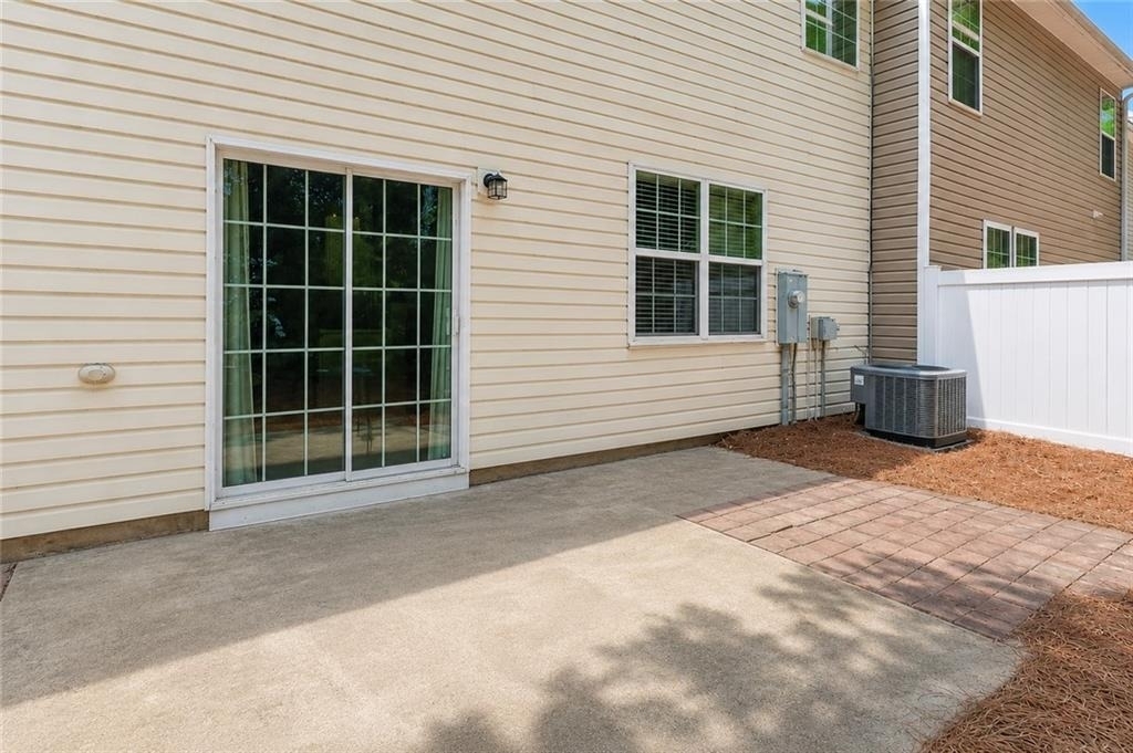 559 Windstone Trail - Photo 13