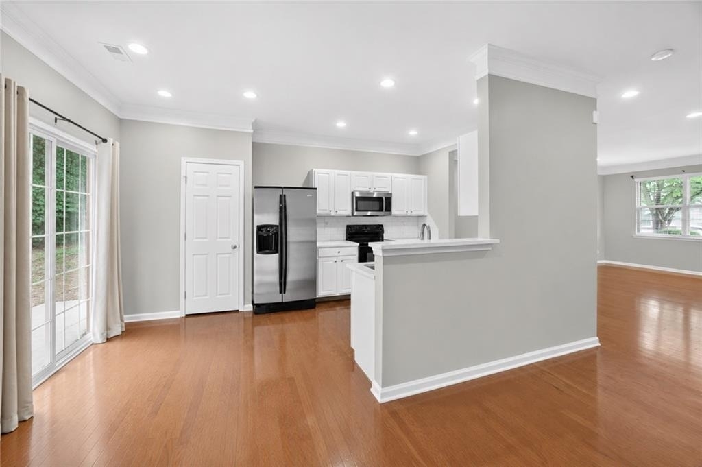 559 Windstone Trail - Photo 3