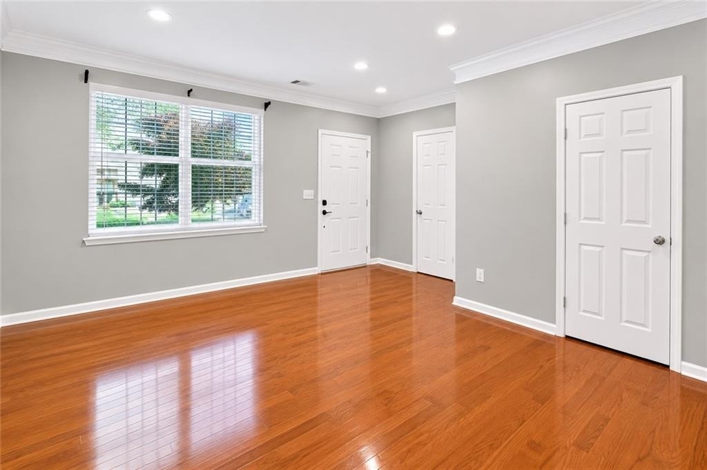 559 Windstone Trail - Photo 1