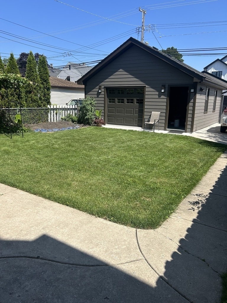 6620 W Devon Avenue - Photo 11