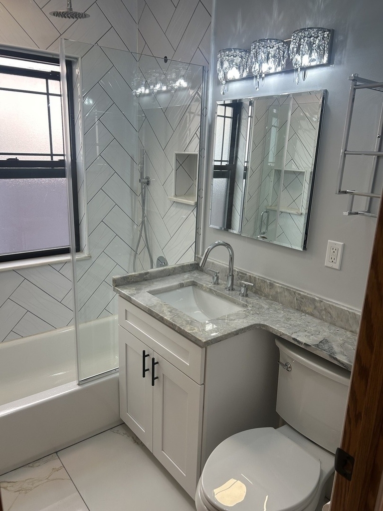 6620 W Devon Avenue - Photo 3