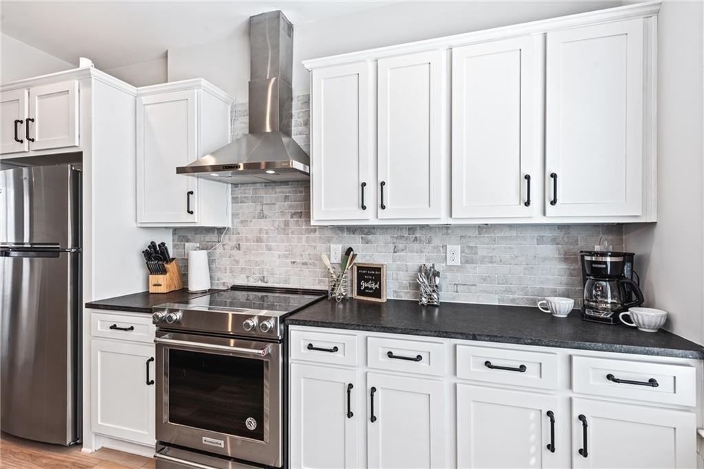 585 King Arnold Street - Photo 11