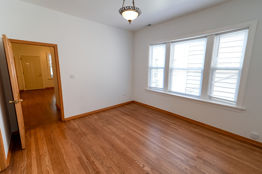 2219 W Rice Street - Photo 2