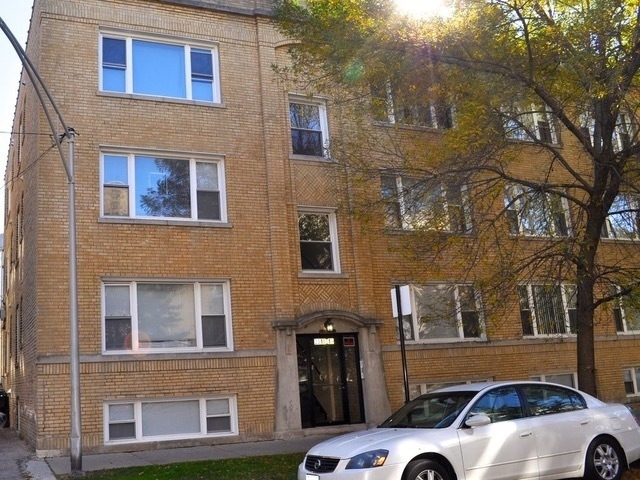 2315 W Rosemont Avenue - Photo 0