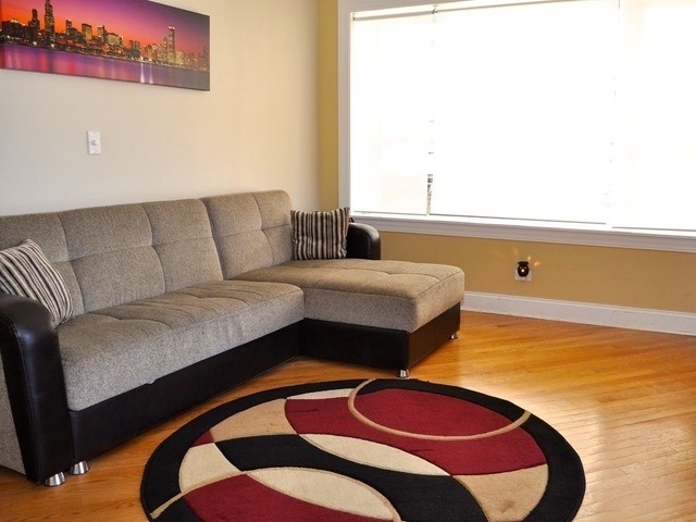 2315 W Rosemont Avenue - Photo 2