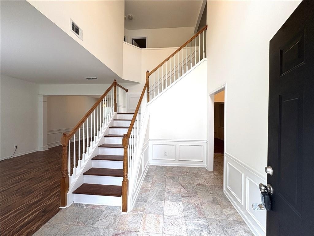 195 Gaines Oak Way - Photo 1