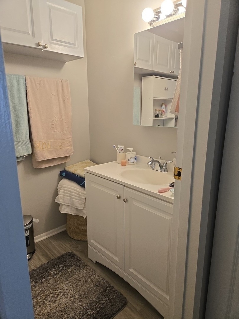 6151 Knoll Wood Road - Photo 7