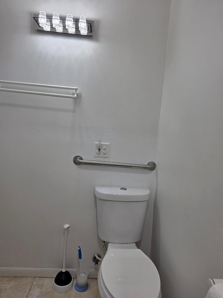 1712 W 33rd Place - Photo 10