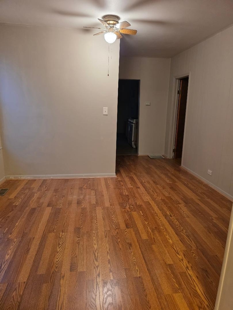 1712 W 33rd Place - Photo 12