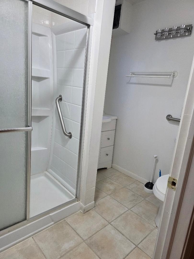 1712 W 33rd Place - Photo 9