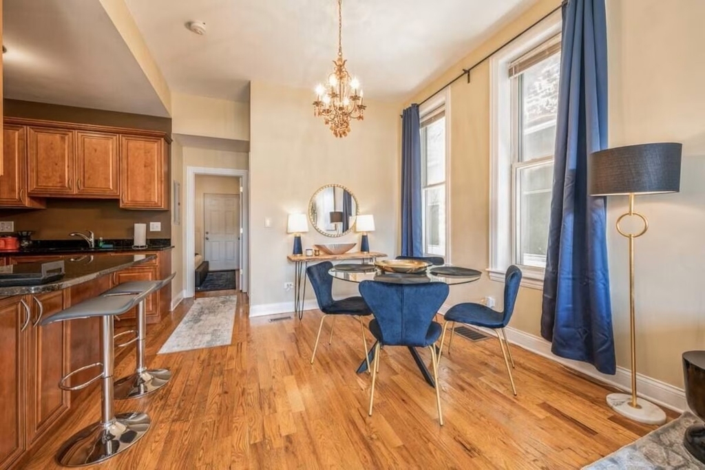 1612 W 17th Street - Photo 4