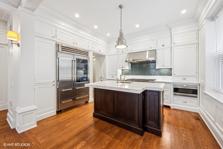 746 W Belden Avenue - Photo 4