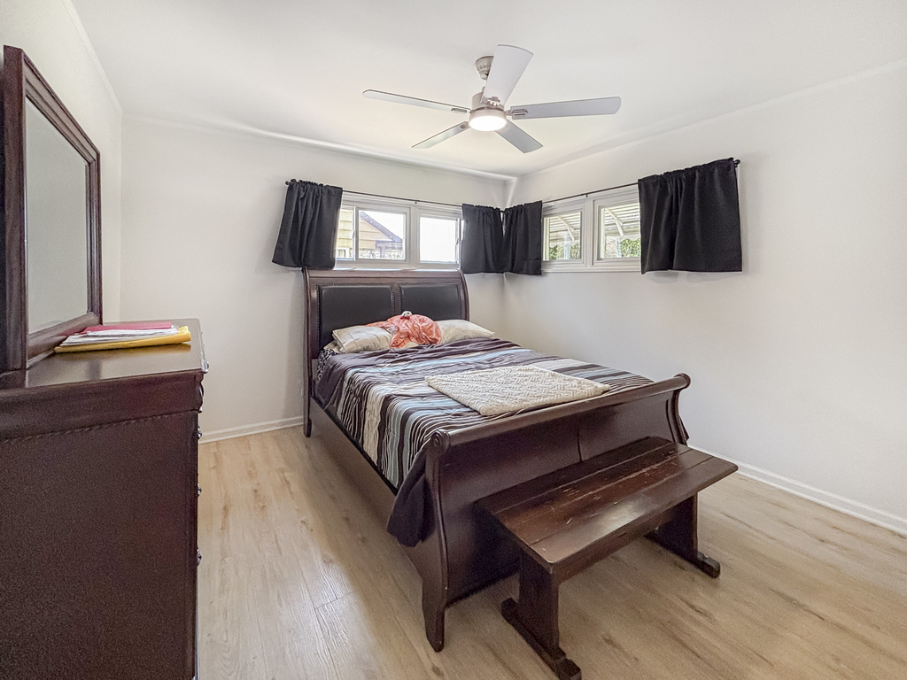 1113 Bristol Avenue - Photo 7
