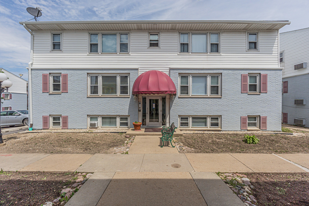 9449 Kelvin Lane - Photo 18