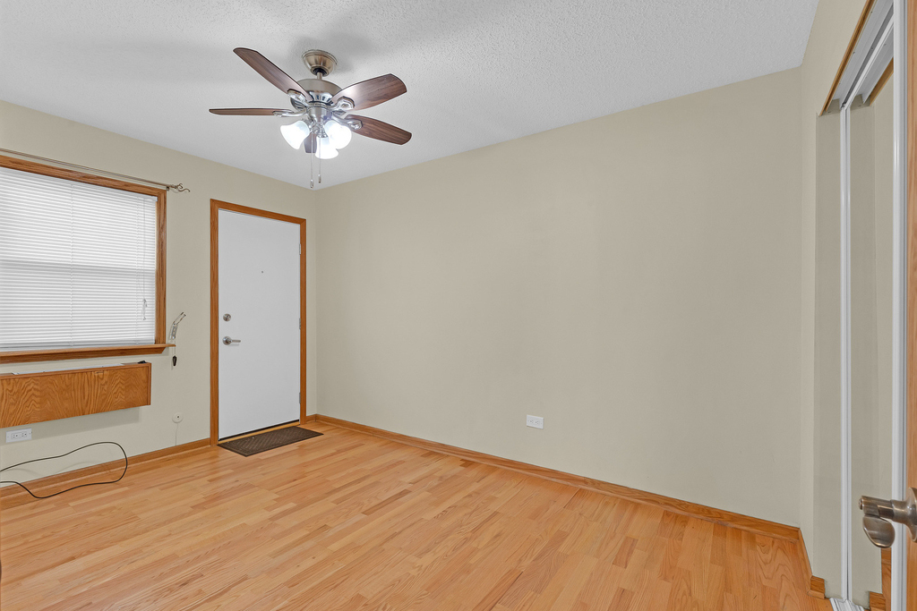 9449 Kelvin Lane - Photo 12