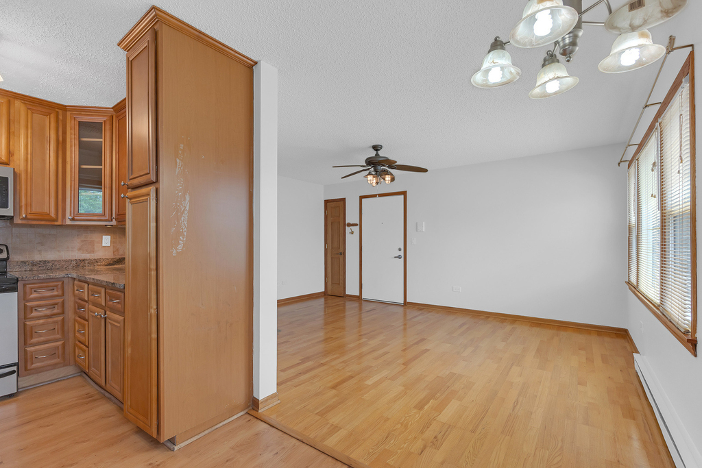 9449 Kelvin Lane - Photo 8