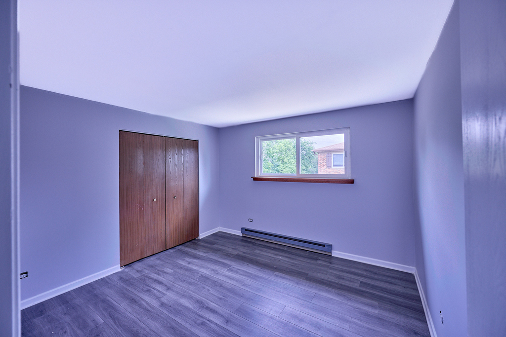 21w215 Tee Lane - Photo 8