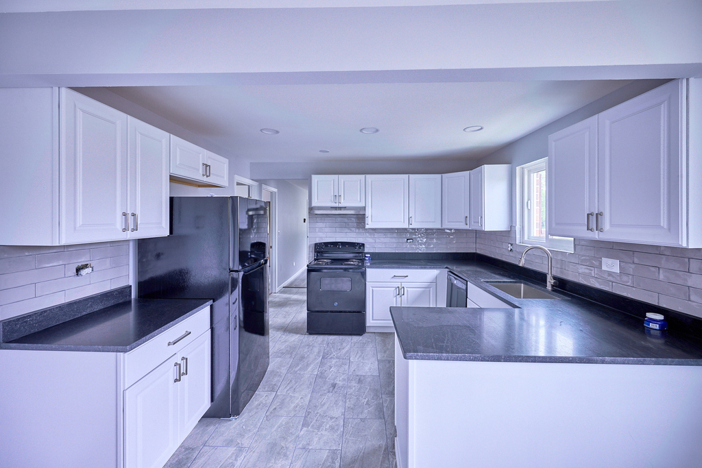 21w215 Tee Lane - Photo 4