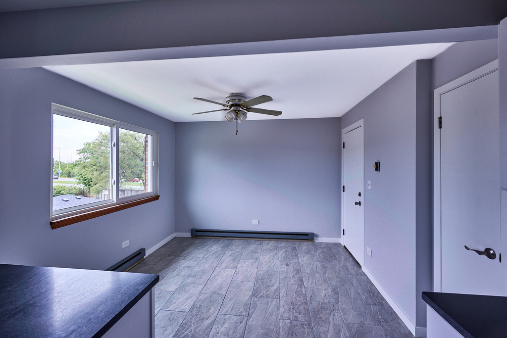 21w215 Tee Lane - Photo 5